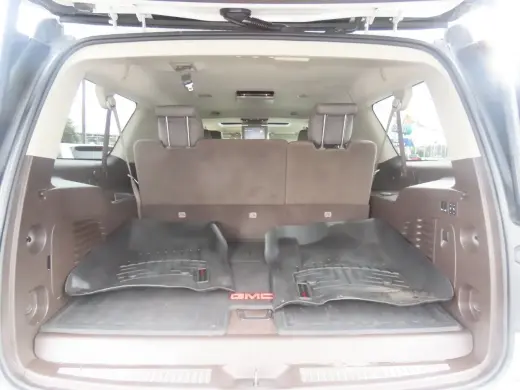 GMC Yukon XL 2015 4x4 Denali 4dr SUV