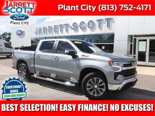 Chevrolet Silverado 1500 2026 4x4 LT 4dr Crew Cab 5.8 ft. CB con 1LT