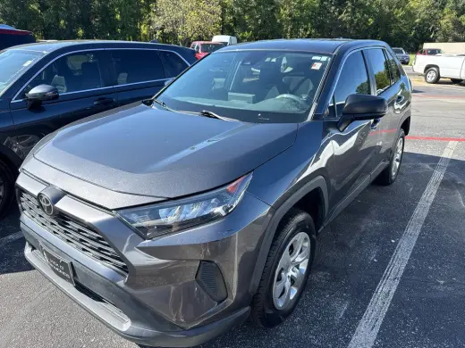 Toyota RAV4 2022 LE 4dr SUV