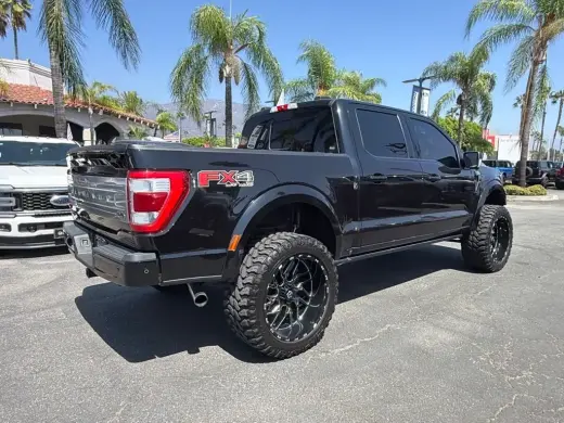 Ford F-150 2021 4x4 Platinum 4p SuperCrew 5.5 ft. SB