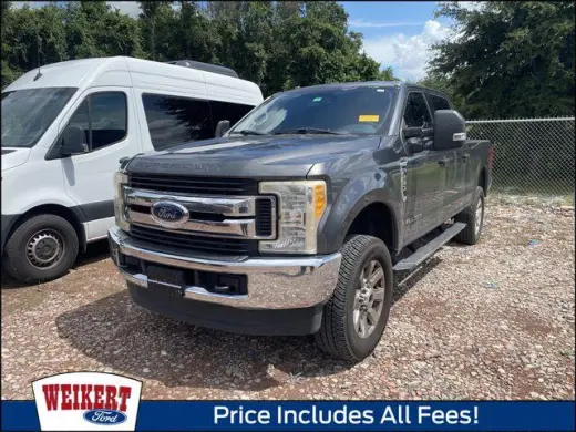 Ford F-250 Super Duty 2017 4x4 XLT 4dr Crew Cab 8 ft. LB Pickup