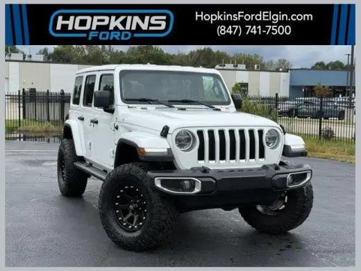 Jeep Wrangler Unlimited 2018 4x4 Sahara 4dr SUV (lanzamiento de mitad de año)