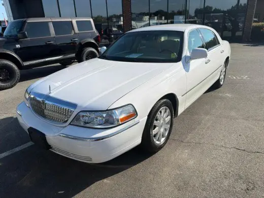 Lincoln Town Car 2008 Signature Limited 4dr Sedán