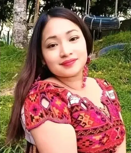 323-895-3285 - Este de Los Angeles