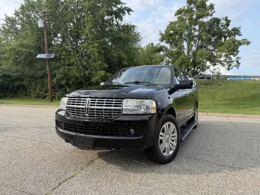 2011 Lincoln Navigator L