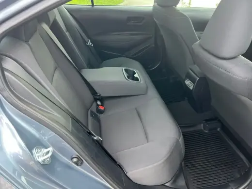 Toyota Corolla 2025 LE 4dr Sedán