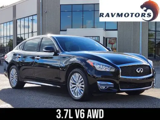 2015 Infiniti Q70L