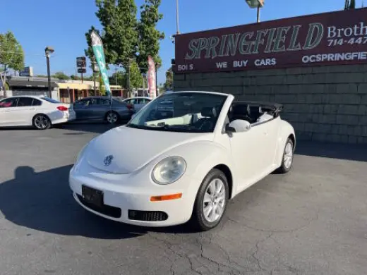 2010 Volkswagen New Beetle Convertible