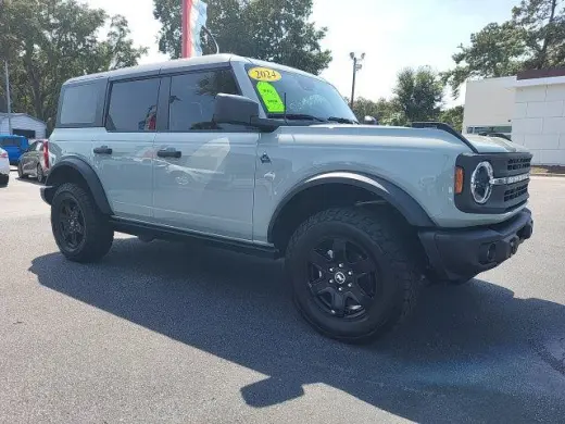 Ford Bronco 2024 4x4 Black Diamond 4dr SUV