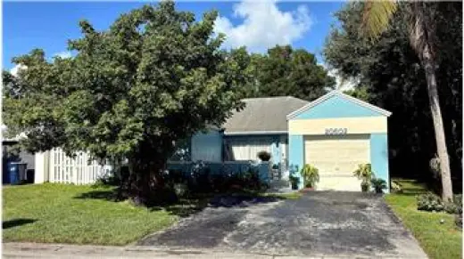 Propiedad de alquiler con 5 dormitorios y 3 baños en Cutler Bay