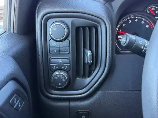 Chevrolet Silverado 1500 2022 4x4 Custom Trail Boss 4dr Crew Cab 5.8 ft. SB