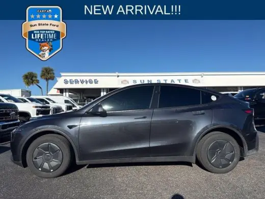 Tesla Model Y 2026 Long Range Crossover de 4 puertas