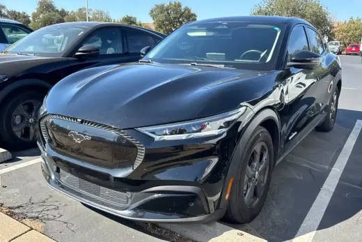 Ford Mustang Mach-E 2023 AWD Select SUV de 4 puertas