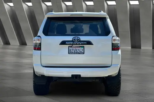 Toyota 4Runner 2022 4x4 TRD Off-Road Premium SUV de 4 puertas