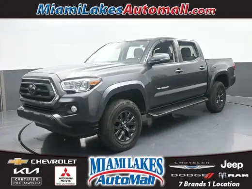 Toyota Tacoma 2022 4x2 TRD Off-Road 4 puertas Doble Cabina 5.0 pies SB