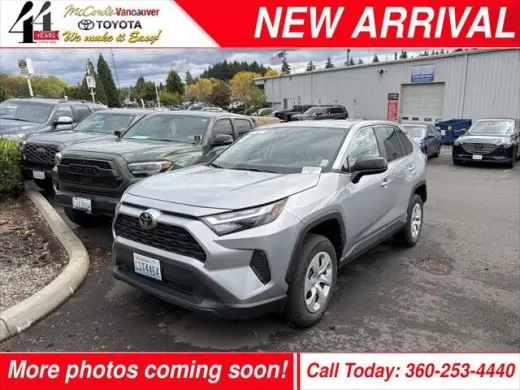 Toyota RAV4 2025 AWD LE 4dr SUV