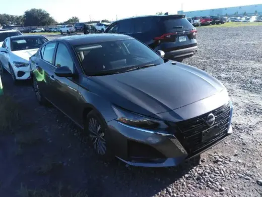 Nissan Altima 2024 2.5 SV 4dr Sedán