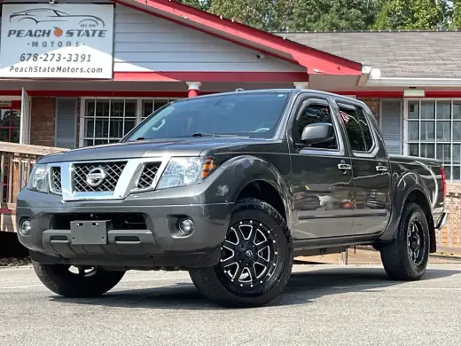 Nissan Frontier 2016 4x2 SL 4dr Crew Cab 5 ft. SB Pickup 5A (lanzamiento a mitad de año)
