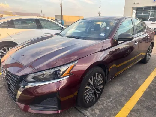 Nissan Altima 2025 2.5 SV 4dr Sedán