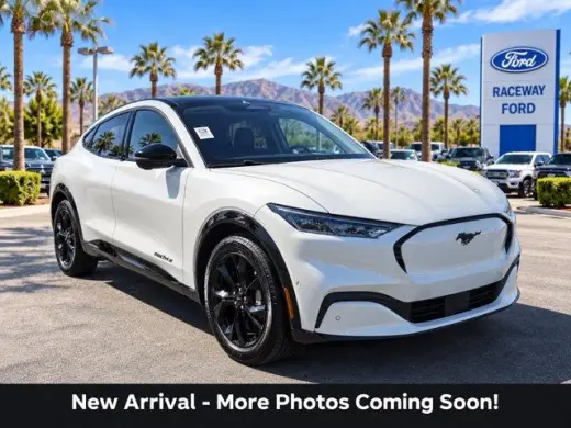 Ford Mustang Mach-E 2023 Premium 4dr SUV