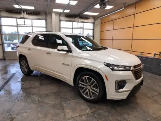 Chevrolet Traverse 2023 4x4 High Country 4dr SUV