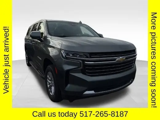 Chevrolet Suburban 2023 4x4 LT 4dr SUV