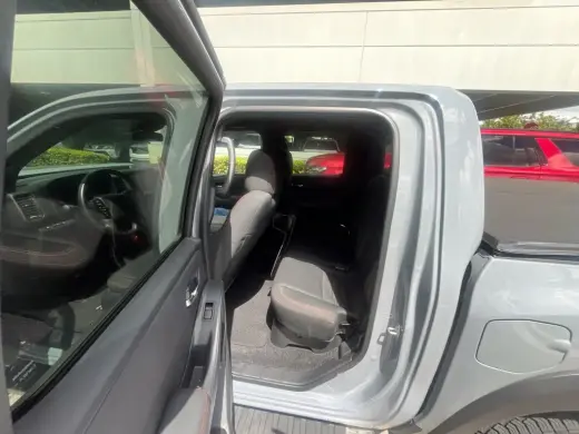 Nissan Frontier 2024 4x4 PRO-4X 4dr Crew Cab 5 ft. SB
