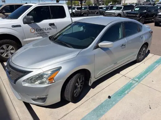 Nissan Altima 2015 2.5 S 4 puertas Sedán
