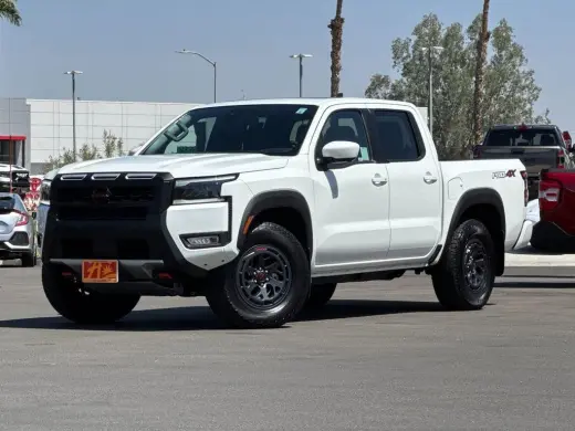 Nissan Frontier 2026 4x4 PRO-4X 4dr Crew Cab 5 ft. SB