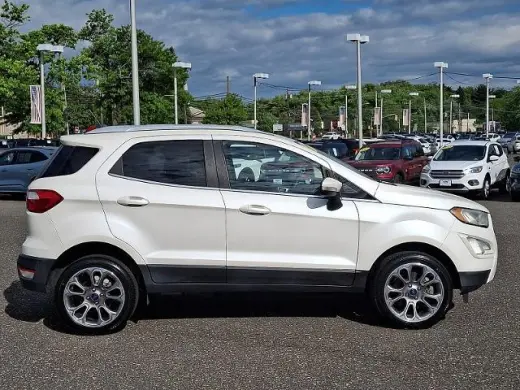 Ford EcoSport 2018 AWD Titanium 4dr Crossover