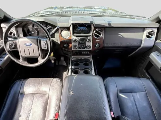 Ford F-250 Super Duty 2015 4x4 Lariat 4 puertas Cabina Doble Cama Corta de 6.8 pies Pickup