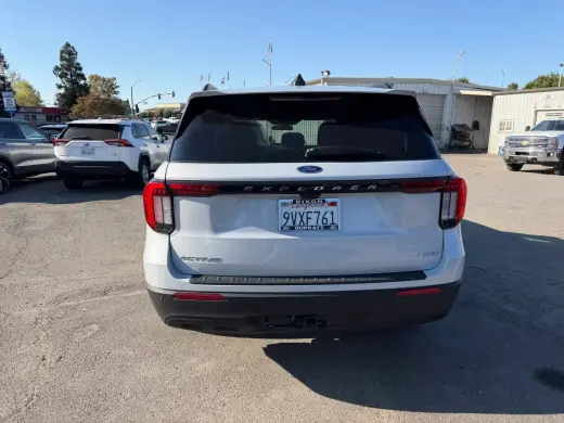 Ford Explorer 2025 AWD Active SUV de 4 puertas