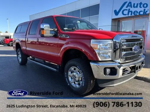 Ford F-250 Super Duty 2015 4x4 King Ranch 4 puertas Cabina Doble 6.8 pies Caja Corta Pickup
