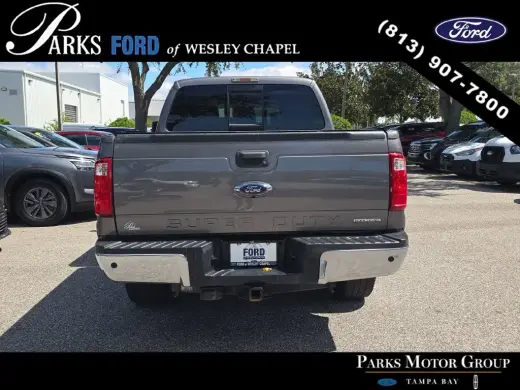 Ford F-250 Super Duty 2013 4x4 Lariat 4 puertas Cabina Crew Cab de 6.8 pies con caja corta