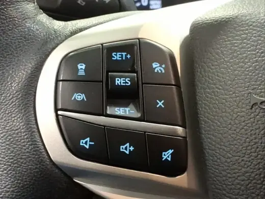 Ford Explorer 2023 AWD XLT SUV de 4 puertas