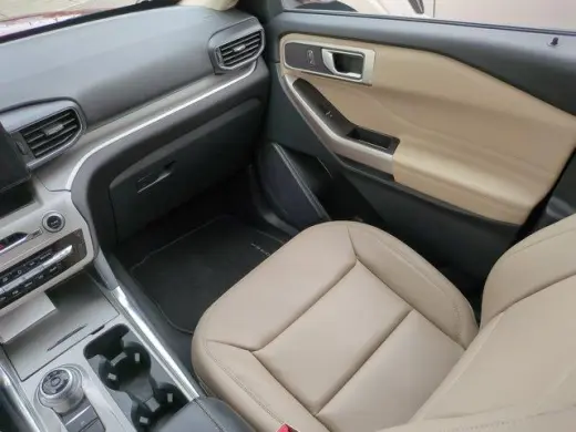 Ford Explorer 2023 XLT SUV de 4 puertas