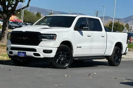 Ram 1500 2022 4x4 Laramie Cabina Tripulación 4p Caja Corta de 6.4 pies