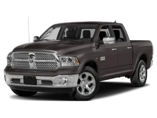 Camioneta Ram 1500 2018 4x4 Laramie de 4 puertas, cabina doble (Crew Cab) y caja corta de 6.3 pies