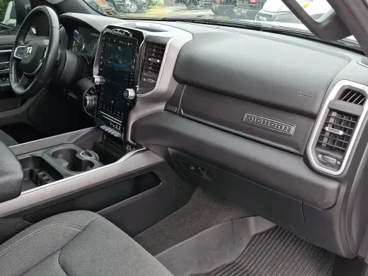 Ram 1500 2023 4x4 Big Horn 4dr Crew Cab 5.6 ft. SB Pickup