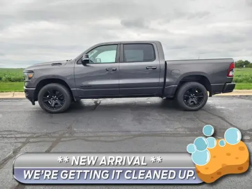 Ram 1500 2021 4x4 Big Horn Cabina Crew de 4 puertas Cabina de 5.6 pies Pickup