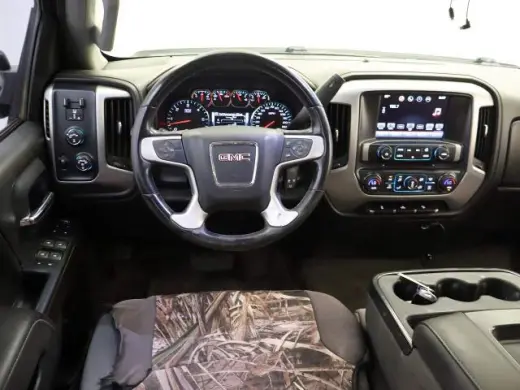 GMC Sierra 1500 2017 4x4 SLE 4dr Crew Cab 5.8 ft. SB