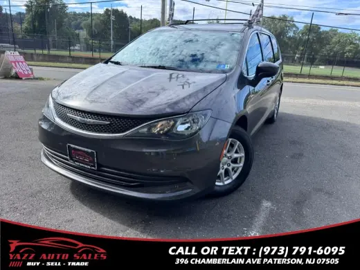 2017 Chrysler Pacifica Touring FWD