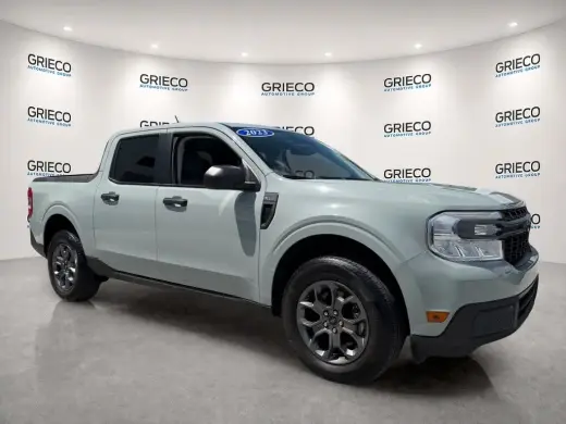 Ford Maverick 2023 AWD XL 4dr SuperCrew con plataforma de 4.5 pies de largo.