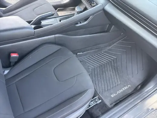 Hyundai ELANTRA 2025 SEL Sport Sedán 4 puertas
