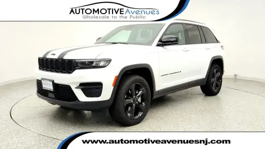 Jeep Grand Cherokee 2025 4x4 Laredo SUV 4p