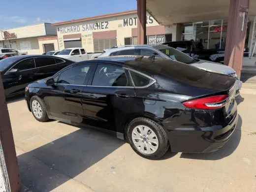 2020 Ford Fusion