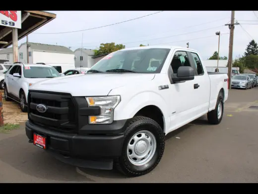2017 Ford F-150 Supercab 145" XL 4WD