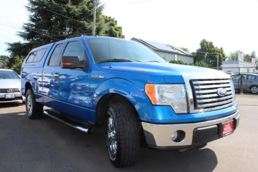 2010 Ford F-150 2WD Supercab 133" XLT