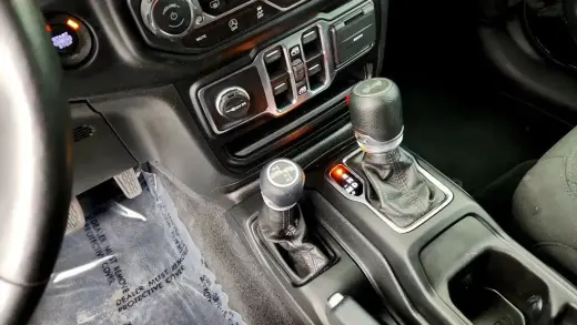 Jeep Wrangler 2023 4x4 Sport 4dr SUV
