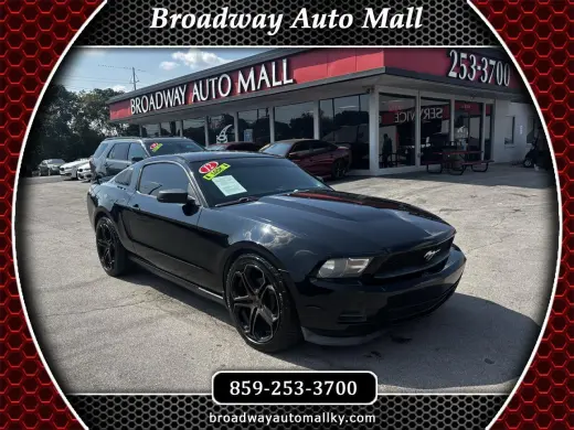 2012 Ford Mustang 2dr Cpe V6